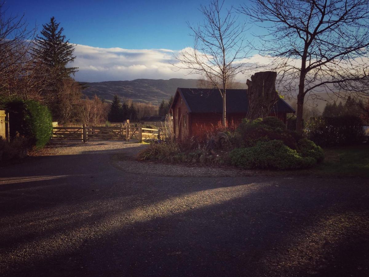 Hill Cottage Cabins Fort Augustus Exterior photo